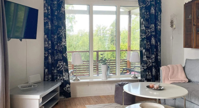 6 Person Holiday Home in Granna, Book Feriehus Sommerhuse i Småland, Hytte