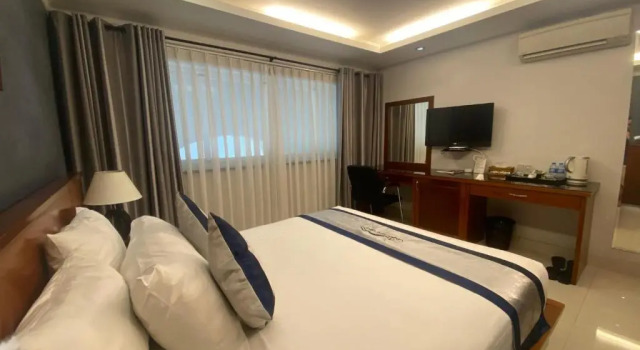 Номер Standard Opera Hotel