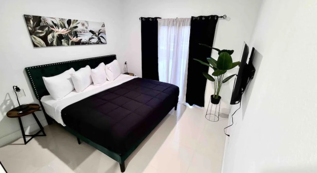 Green Luxurious 5BD Jungle House by FL Keys MIA, Réserver Maison de vacances Florida City Biscayne National Park