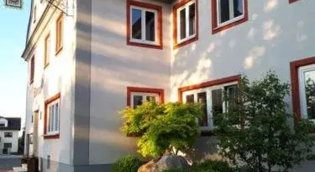 Landgasthof Zur Sonne, Varaa Hotelli Hotellit Baijeri pysäköinnillä, Pysäköinti