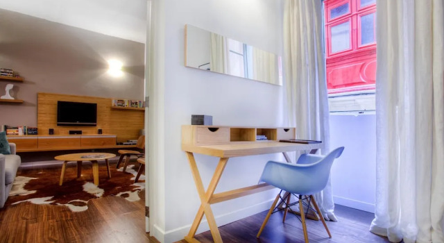 Premium Design Central Suite