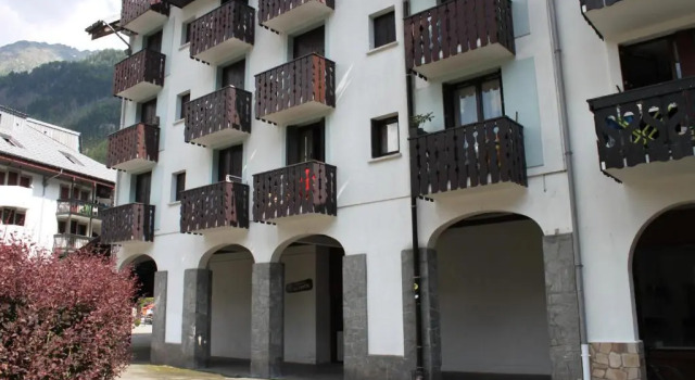 Apartment Marcel, Prenota Appartamento Hotel a Alvernia con parcheggio, Parcheggio