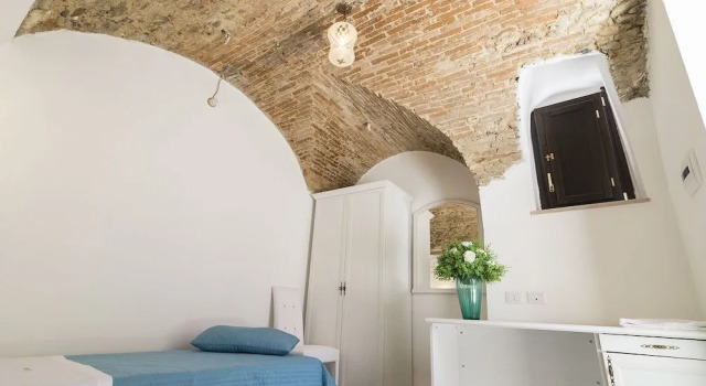 Residenza La Nivera, Rezerwuj Hotel Miglionico Basilicata