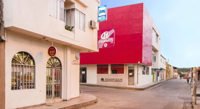 Casablanca Hotel, RestoBar, Catering, Eventos & Turismo en Garzón, Book Hotel Garzón Huila