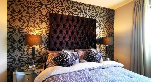 Коттедж The Lawnswood - Central Manchester Holiday Home With Free Parking