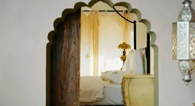 Люкс c 1 комнатой Desert Island Rose Antique Homestay (Leshan Shihao Plaza High-speed Railway Station)