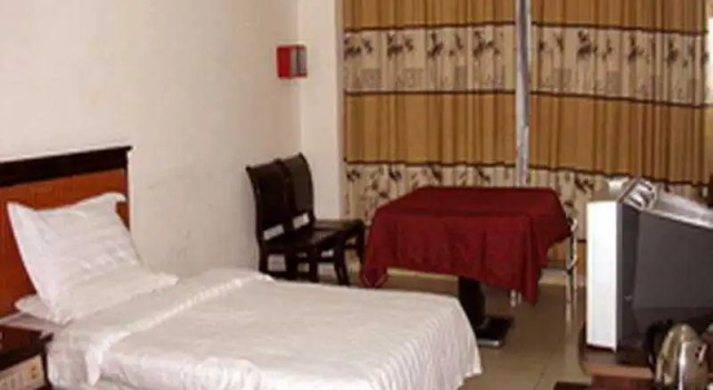 Super 8 Hotel, Boek Hotel Hotels in Guangdong met parkeren, Parkeren