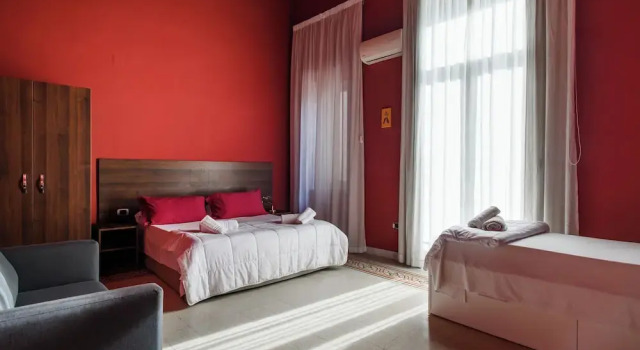 Номер Deluxe Holiday Naples Art Rooms