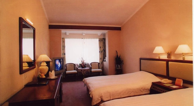 Hanting Hotel Fu Bo Shan Park Branch, Забронировать Отель Отели Гуйлинь 3 звезды, рядом с Пагоды Солнца и Луны, 3*