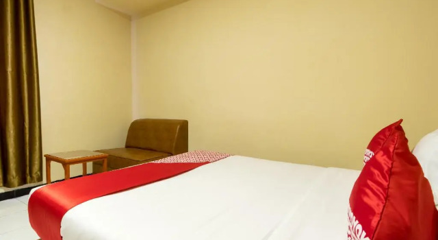 Люкс OYO 687 Residence Hotel Syariah