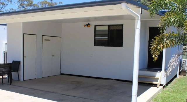 Capricorn Villas, Book Hotel Middlemount Queensland