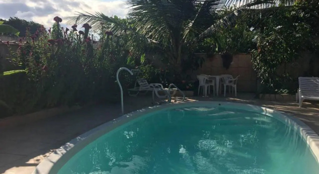 Suíte 3 com wifi a 4 min da praia em Caraguatatuba