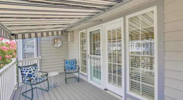 Ocean City Home 1 Block to Beach & Boardwalk!, Забронировать Апартаменты/квартира Оушен-Сити Джерси-Шор