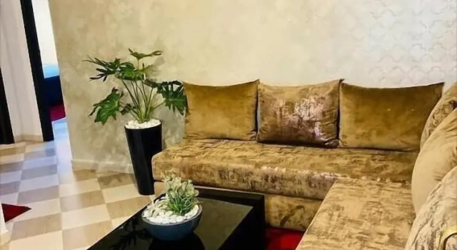 Семейные апартаменты с видом на канал Aparthotel & Hotel Doha
