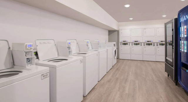 WoodSpring Suites Savannah Pooler, Boek Hotel Hotels in Georgia met parkeren, Parkeren