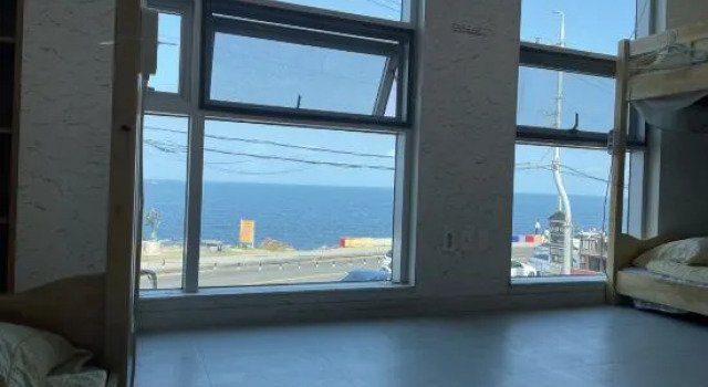 Кровать в общем номере (женский номер) Jeju Airport Guesthouse Yesjun