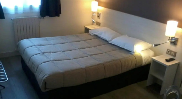 Двухместный номер Standard Contact Hôtel du Cerf