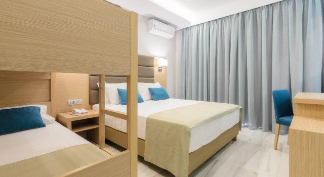 Karras Grande Resort, Забронировать Курортный отель Циливи Закинф, рядом с Пляж Циливи