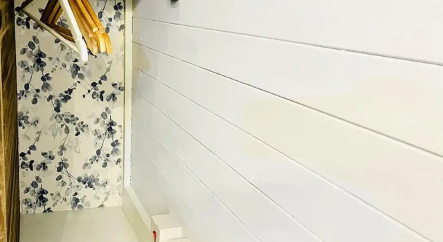 Beautiful Cosy Garden Cabin, 5min Walk to Beach, Забронировать Отель Отели Исторического графства Суссекса с парковкой, Парковка