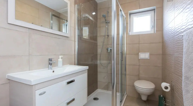 Apartment Lojzer, Prenota Appartamento Hotel a Isole Quarnerine con parcheggio, Parcheggio