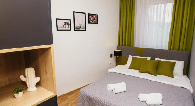 Апартаменты Arena BIG Luxury Apartments with free parking