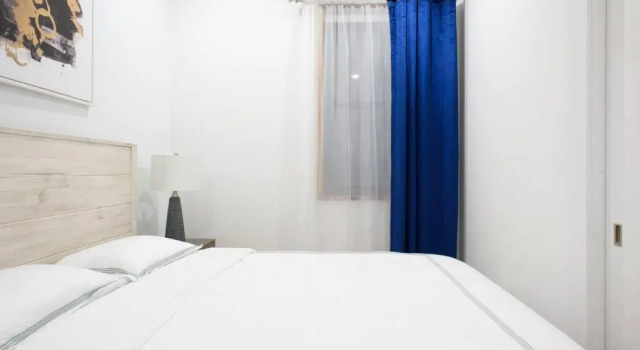 78 2A Brand new 1BR Prime UES WD in Unit