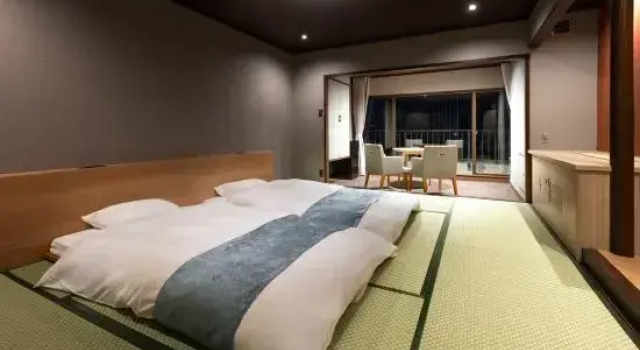 Номер Standard Miya Onsen Higaki Hotel