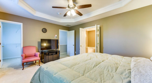 Апартаменты Charlotte Vacation Rental w/ 2 Living Areas!