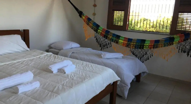 Beach House Paracuru B&B - Cama E Café, Reservar Pousada (com pequeno-almoço) Hotéis em Paracuru com estacionamento, Estacionamento