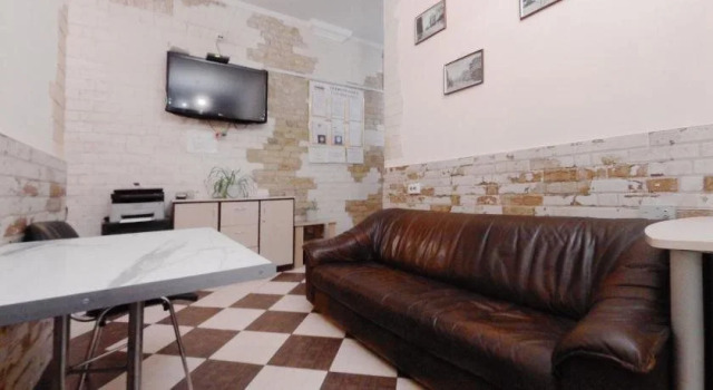 Mini hotel Non-Stop, Забронировать Мини-отель Мини-отели Киева, рядом с Обелиск городу-герою Киеву, Мини-отель