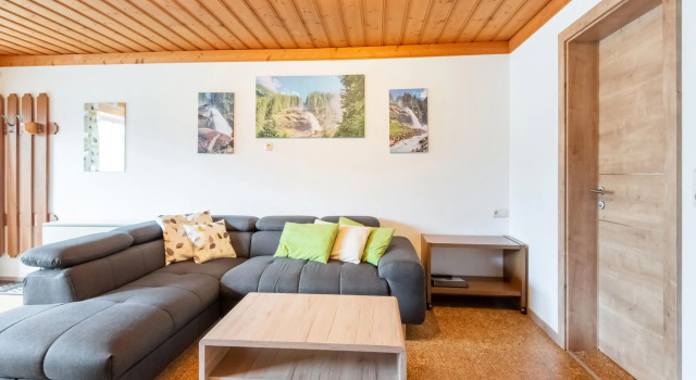 Appealing apartment in Bramberg with garden, Rezervovat Apartmán Bramberg am Wildkogel Wildkogel Arena