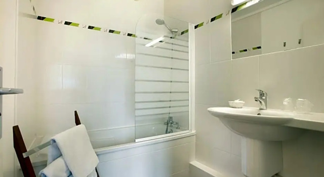 Семейный номер Standard The Originals City, Hôtel du Château, Pontivy