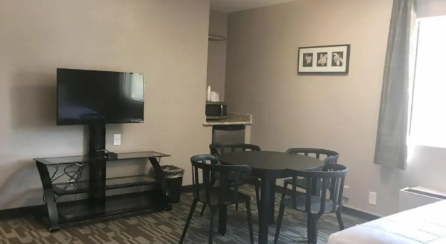 Четырёхместный номер Standard Sakura Inn
