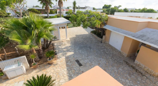 Вилла Deluxe Villa Eleonora con piscina Fronte Mare