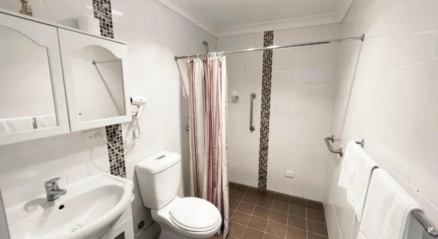 Номер Superior Hillview Motel