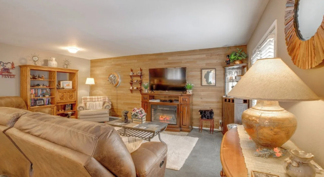 Hot Tub, 1 Mi to Beach: South Lake Tahoe Home!