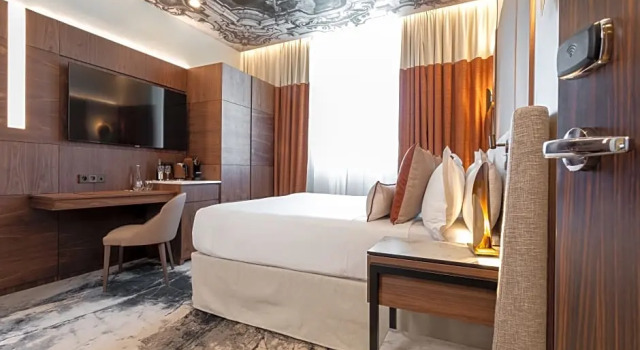 Двухместный номер Premium с видом на город InterContinental Paris Champs Elysées Etoile by IHG