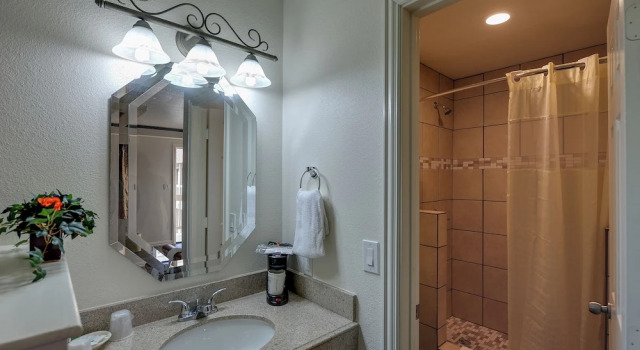 Люкс Deluxe Romantic Inn & Suites