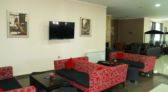 Kornilios Palace, Book Hotel Anchialos Macedonia