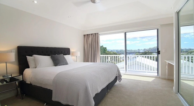 Hamptons Hideaway @ The Cove, Prenota Hotel Hope Island Gold Coast