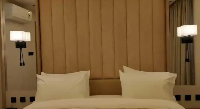 Standard- suite Hyat Town
