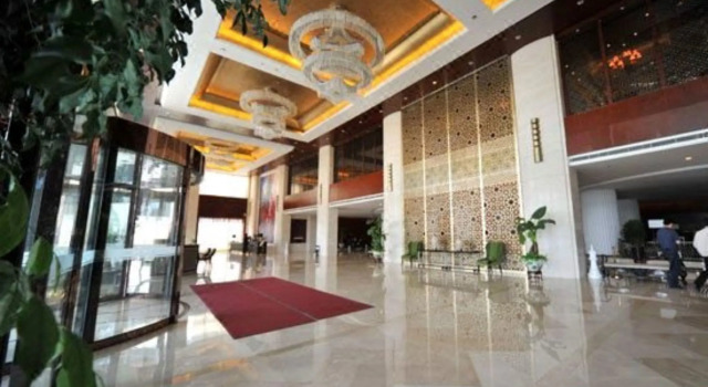 S&N Dalian Hotel