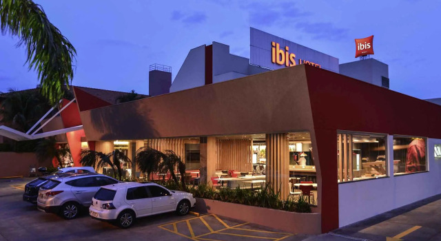 ibis Campo Grande, Забронировать Отель СПА-отели Кампу-Гранди, рядом с Museum of Contemporary Art, SPA-услуги