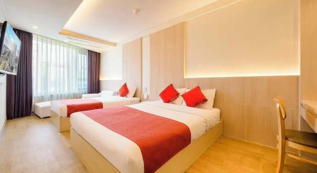 Двухместный семейный номер Standard c 1 комнатой с видом на город Shin Shin Hotel Jeju Worldcup
