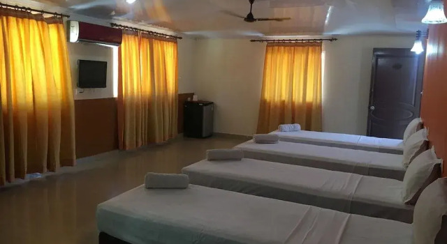 New Kovalam Beach Hotel