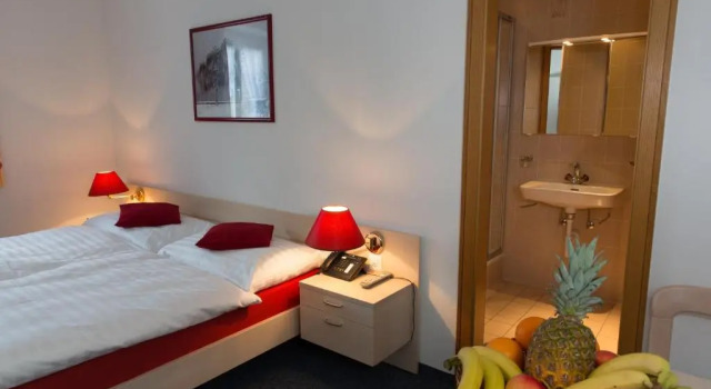Номер Standard Hôtel du Port