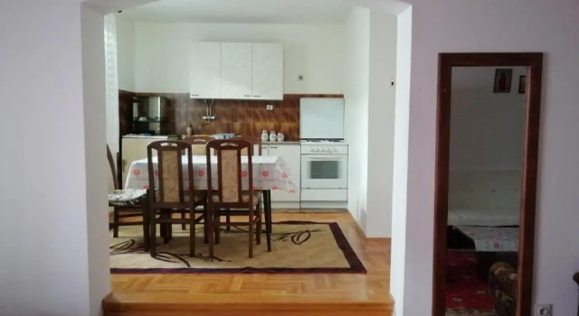 Pansion Velickovic, Buchen Sie Hotel Niska Banja Zentralserbien