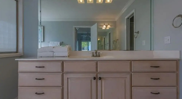 Dolphin Hideaway by Meyer Vacation Rentals