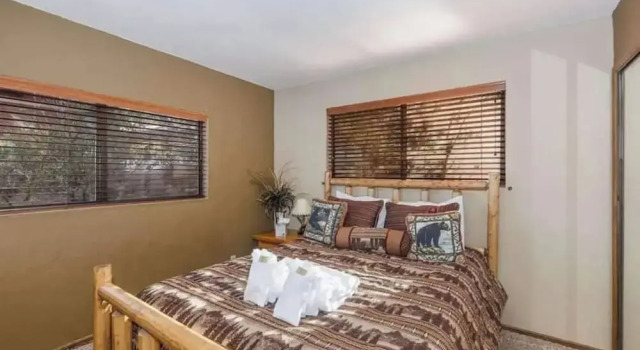 Charming Lakeside Retreat, Réserver Maison de vacances Big Bear Lake 