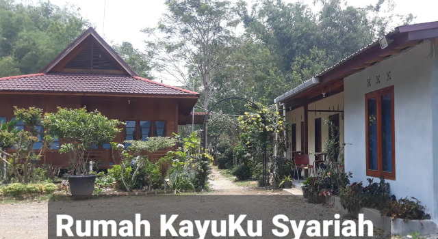 Guesthouse Rumah KayuKu, Rezerwuj Hotel Bukittinggi Sumatra